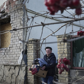 How to spot video and photo fakes as Russia invades Ukraine